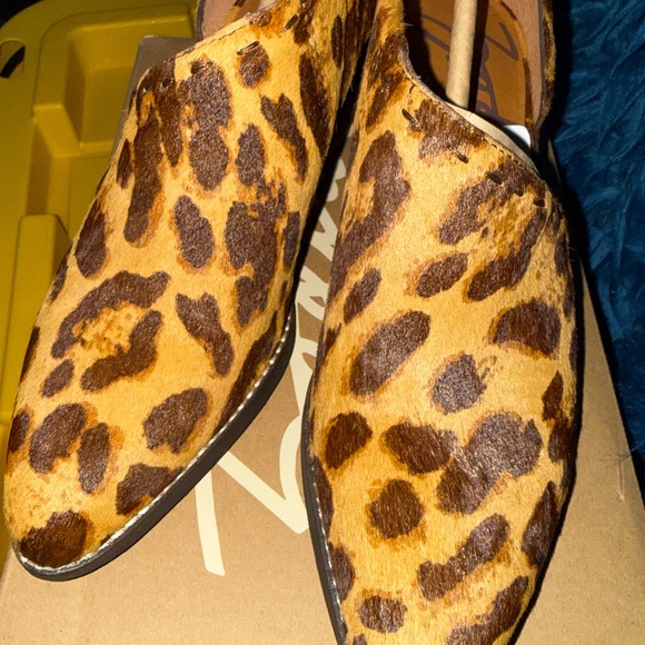 Zodiac Leopard Print Heeled Boots - Picture 6 of 8